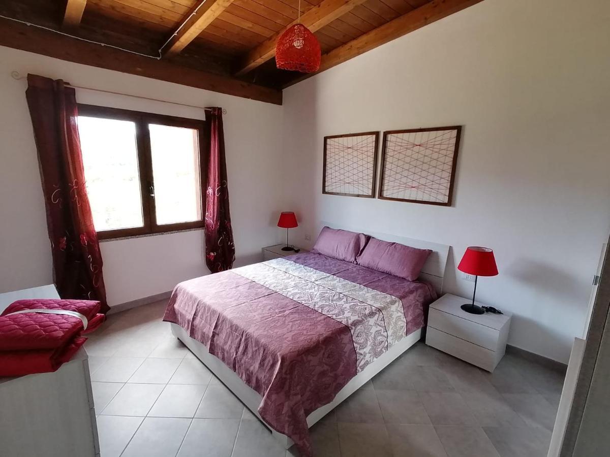 Agriturismo Vigna De' Luceri Loceri المظهر الخارجي الصورة