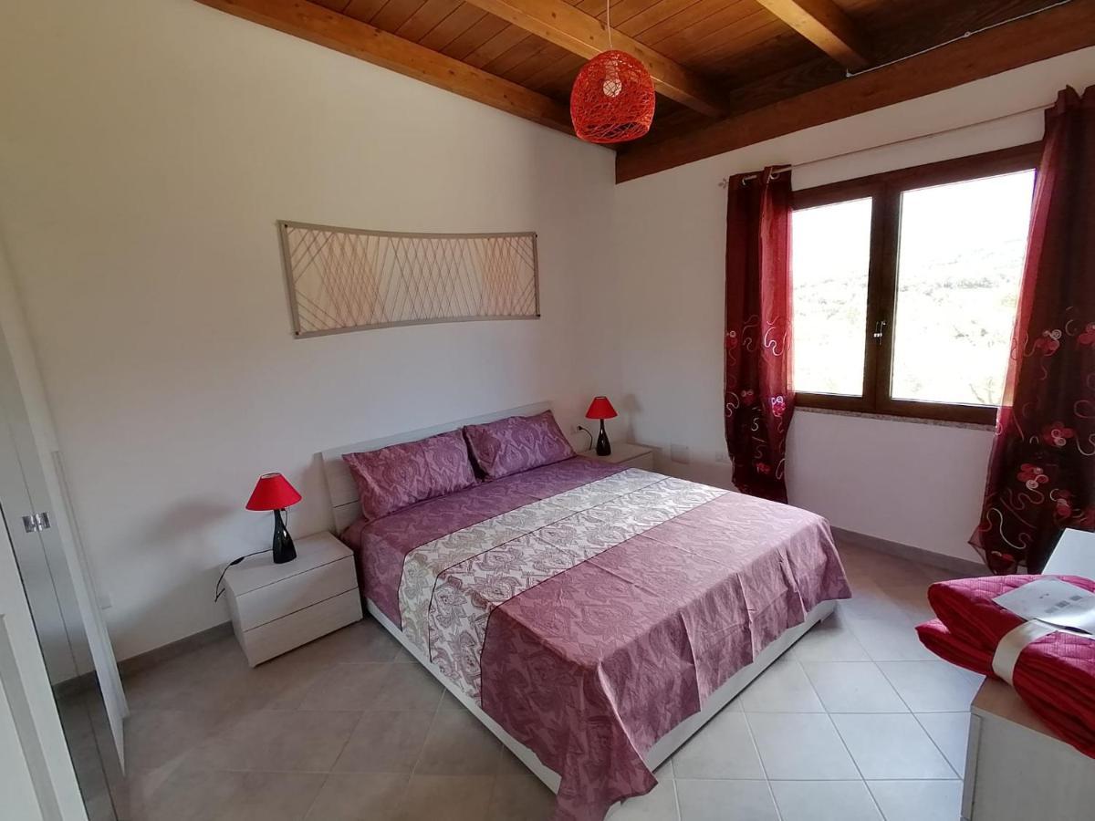 Agriturismo Vigna De' Luceri Loceri المظهر الخارجي الصورة